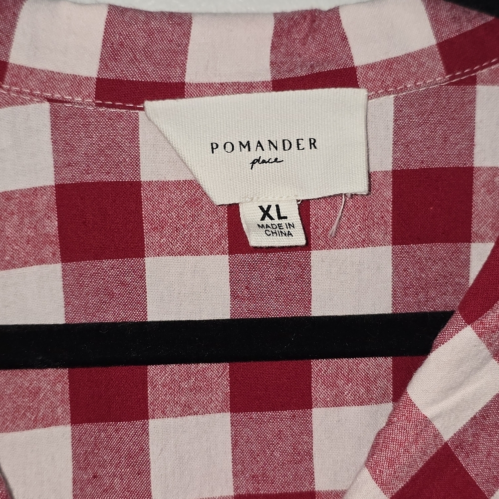 Pomander Place Red and White Gingham Checkered Button Down Top Size XL - Picture 6 of 7
